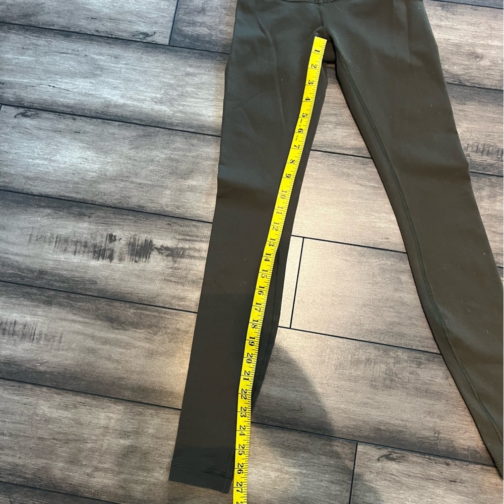 Lululemon 🍋 Wunder Under Green Leggings - Picture 8 of 9